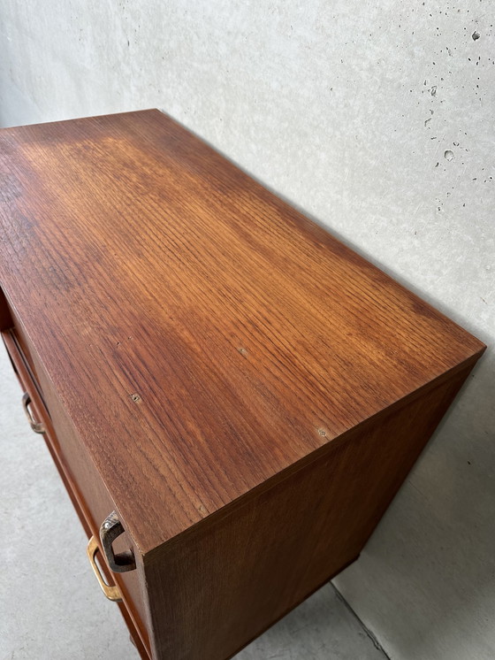 Image 1 of Armoire vintage du milieu du siècle - teck