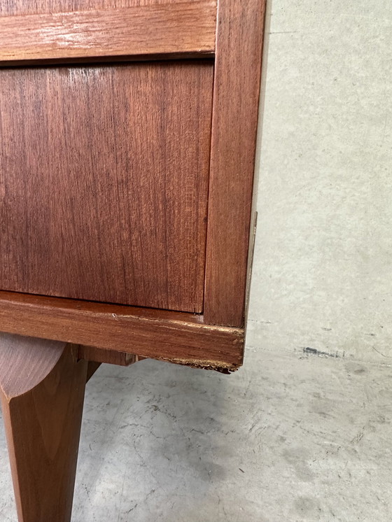 Image 1 of Armoire vintage du milieu du siècle - teck