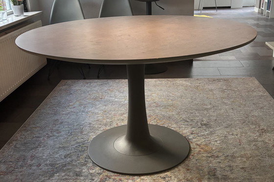 Image 1 of Round Dining Table Leolux Columns