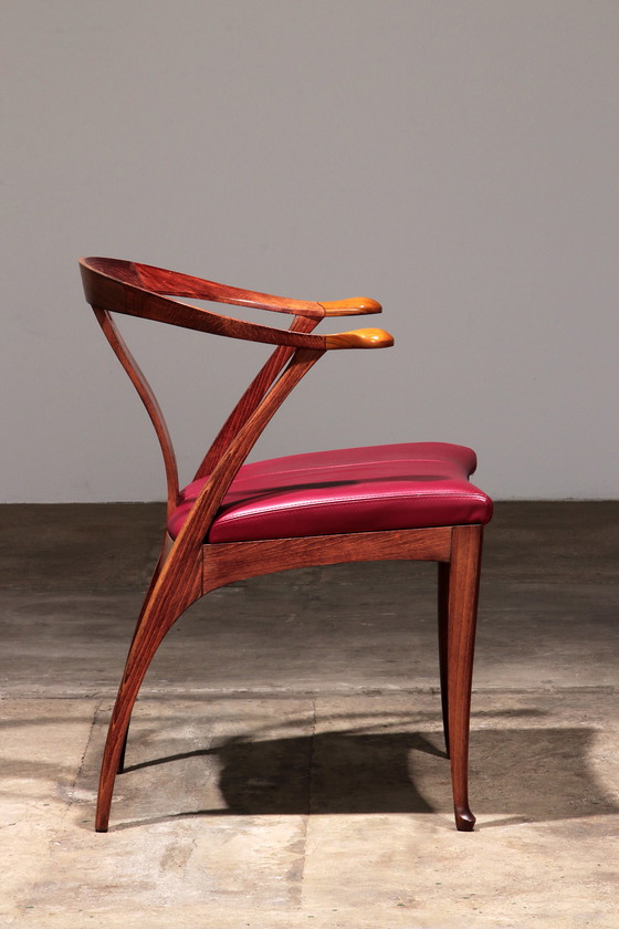 Image 1 of Giorgetti Progetti Chaise de bureau en bois avec assise en cuir rouge