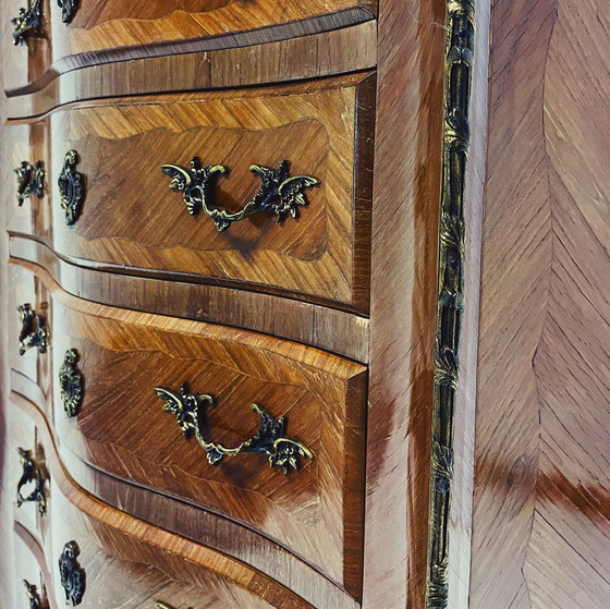 Image 1 of Elegant Louis Xv Walnut Chest Of Drawers With Marble Top