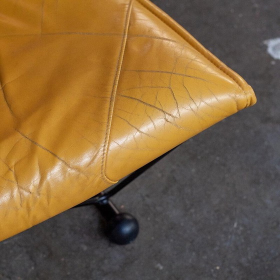 Image 1 of Vintage Flyer armchair in leather and metal by Pierre Mazairac and Karel Boonzaaijer for Young International, 1980