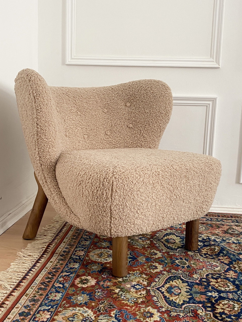 Vintage Comfy Bouclé Arm Chair €300 Whoppah