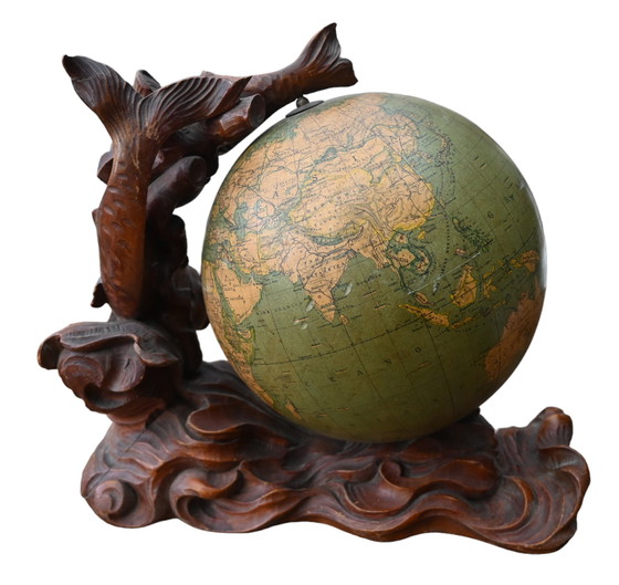 Image 1 of Italian globe G.b. Paravia & C, richly carved base 1946