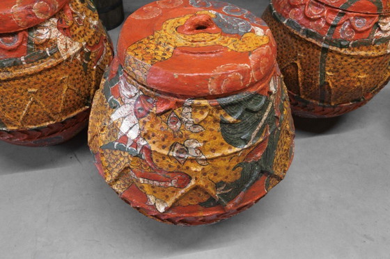 Image 1 of 2x Decorative Pot