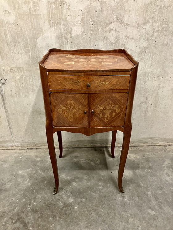 Image 1 of Table de nuit vintage