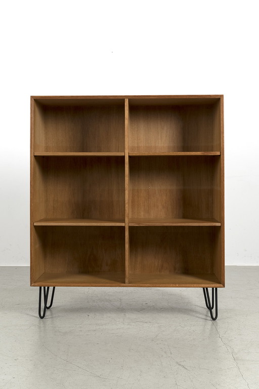 Vintage open bookcase