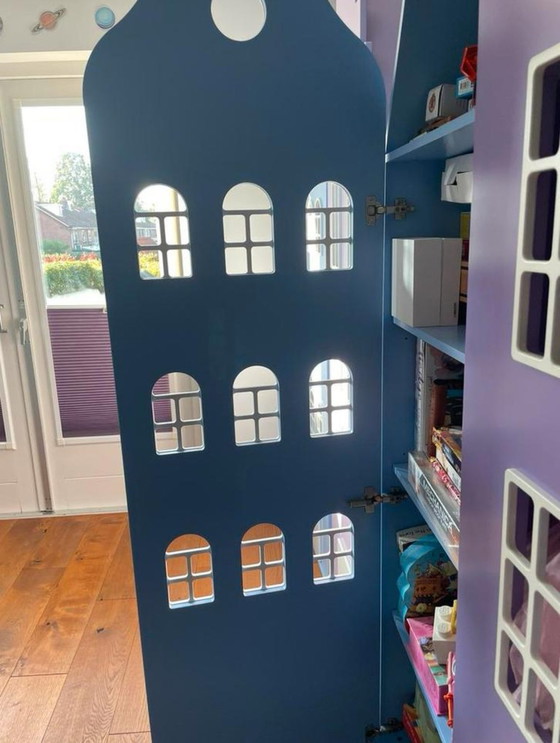 Image 1 of This Is Dutch 4 Cabinets