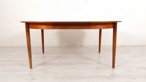 Image 1 of Vintage Round Dining Table
