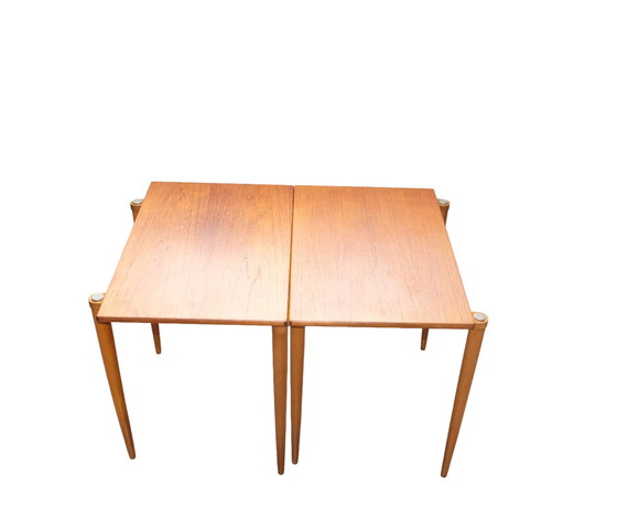 Image 1 of 2 x Nesting table table d'appoint en noyer OPAL