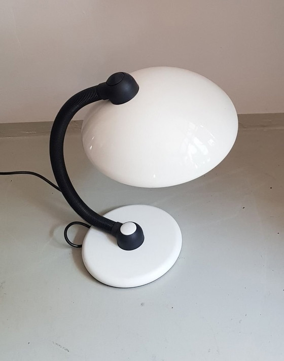 Image 1 of Lampada da tavolo tedesca vintage in bianco e nero