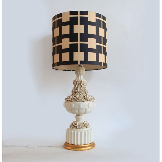 Image 1 of Pair of vintage ivory-colored ceramic table lamps by Manises, 1940