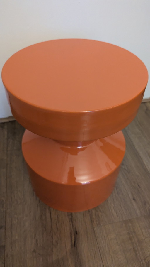 Melting Pot Side Table &. Stool Design