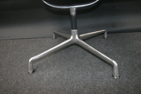 Image 1 of VITRA SOFT PAD CHAIR EA 208 (several available)