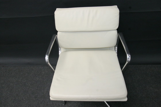 Image 1 of VITRA SOFT PAD CHAIR EA 208 (several available)