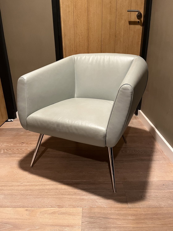 Image 1 of Leolux Mundo armchair