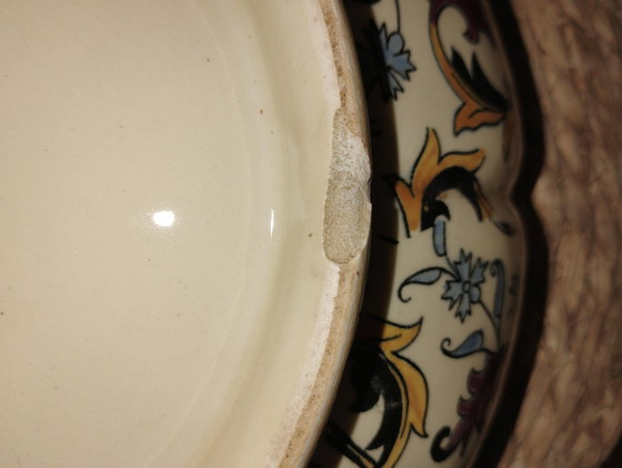 Image 1 of Gran plato antiguo de la Fábrica de Loza de Gien: Francisco I Decoración