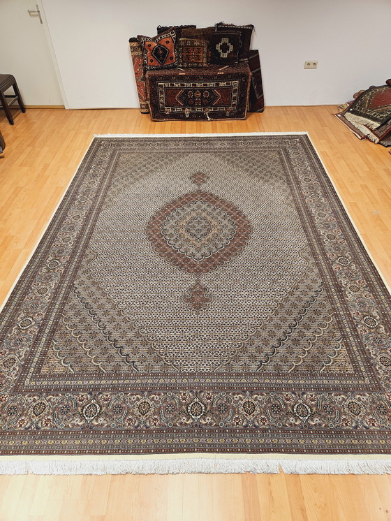 Image 1 of Tapis persan noué à la main Tabriz Mahi