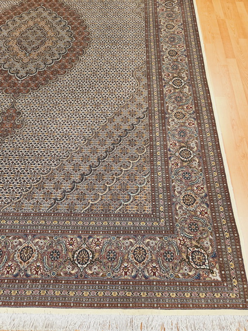 Tapis persan noué à la main Tabriz Mahi