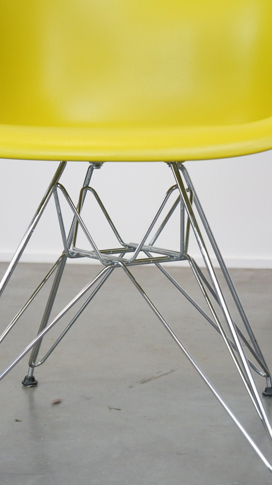 Image 1 of 2 X Vitra Eamas Dar Design Dining Chair