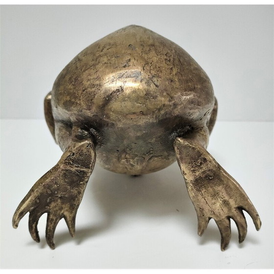 Image 1 of Sculptural vintage frog in patinated brass, 1960