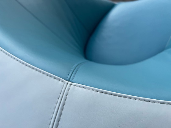 Image 1 of Leolux Parabolica Swivel Armchair