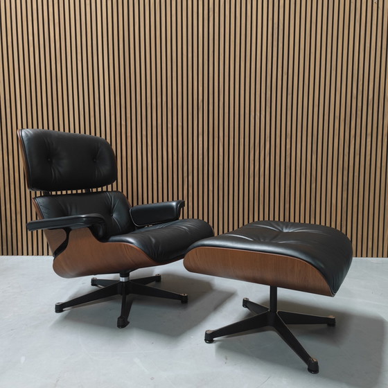 Image 1 of Vitra Eames Lounge Chair Xl + Ottoman - Leather Premium F - nero