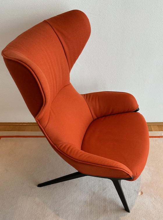 Image 1 of Cassina P22 wing chair with stool