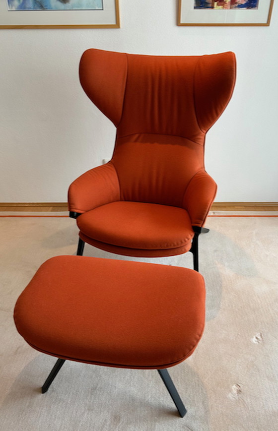 Image 1 of Cassina P22 wing chair with stool