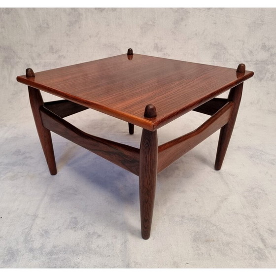 Image 1 of Pair of vintage rosewood coffee tables n 272 by Illum Wikkelsø, 1950