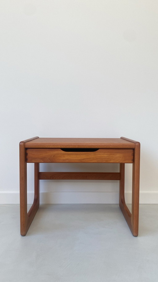 Vintage Teak Wooden Side Table / Cabinet / Bedside Table