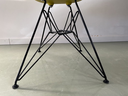 Retro chair Eiffel - Ochre yellow