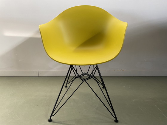 Image 1 of Retro chair Eiffel - Ochre yellow