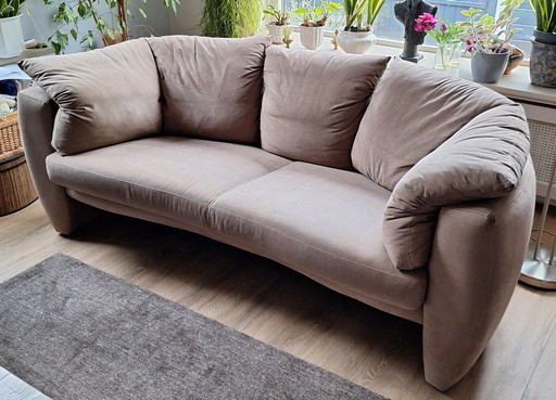 Leolux 2.5-seat sofa Vinja by Hugo De Ruiter