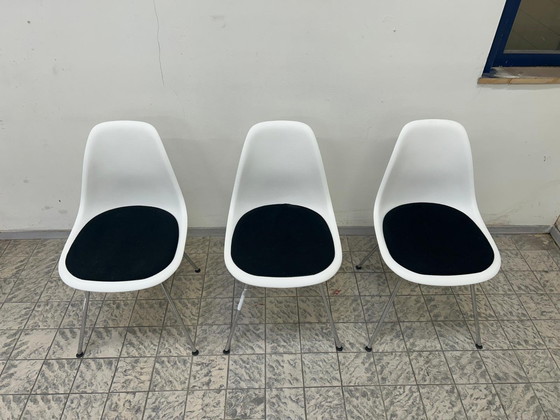 Image 1 of Vitra | Eames | Dsx | White