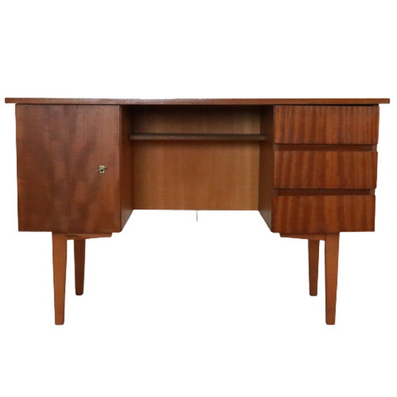 Image 1 of Bureau "Beeskow