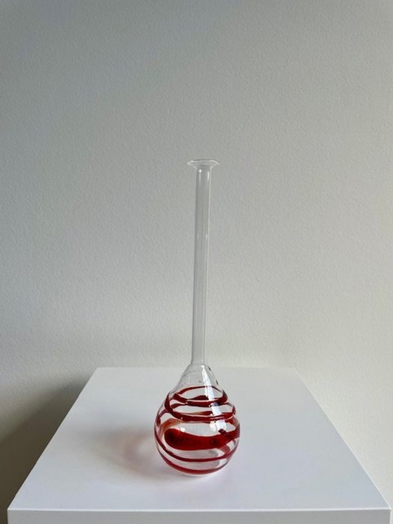 Image 1 of Vase Transparent With Red Swirl/Spiral - Glass Art Unica