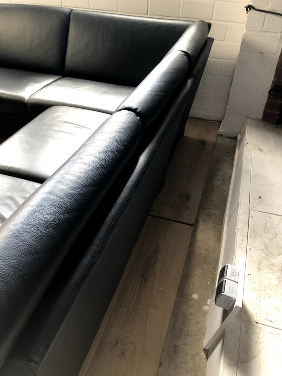 Image 1 of Leather sofa from Frommholz with removable seat cushions