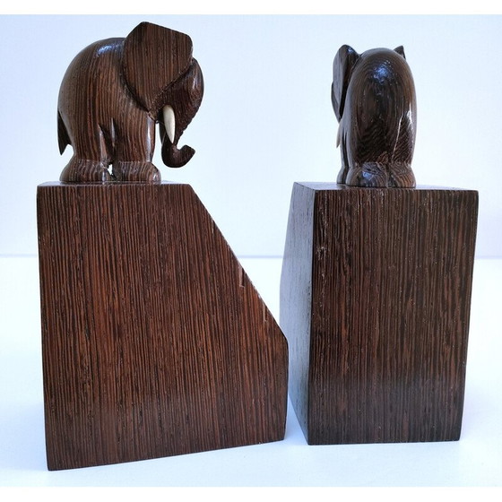 Image 1 of Par de sujetalibros de madera con forma de elefante, 1960
