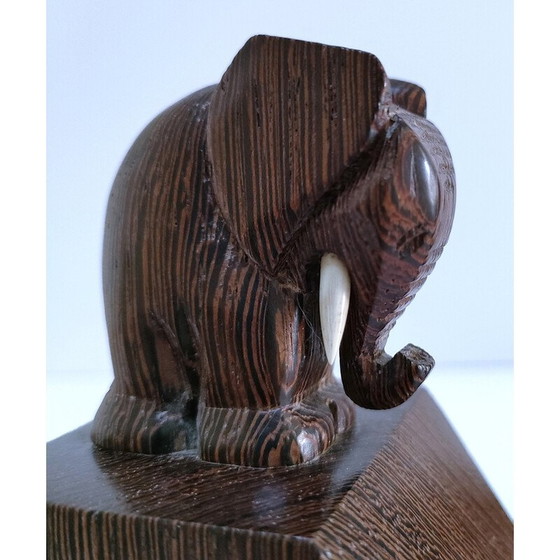 Image 1 of Par de sujetalibros de madera con forma de elefante, 1960