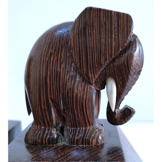 Image 1 of Par de sujetalibros de madera con forma de elefante, 1960