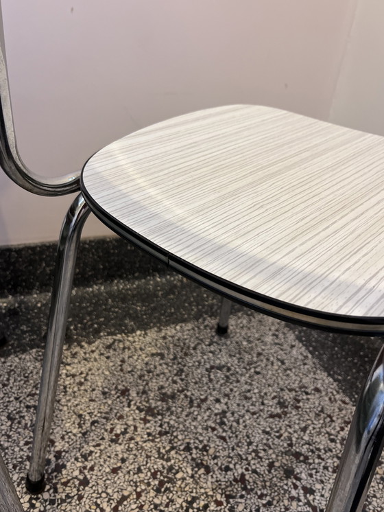 Image 1 of 4x chaises en formica