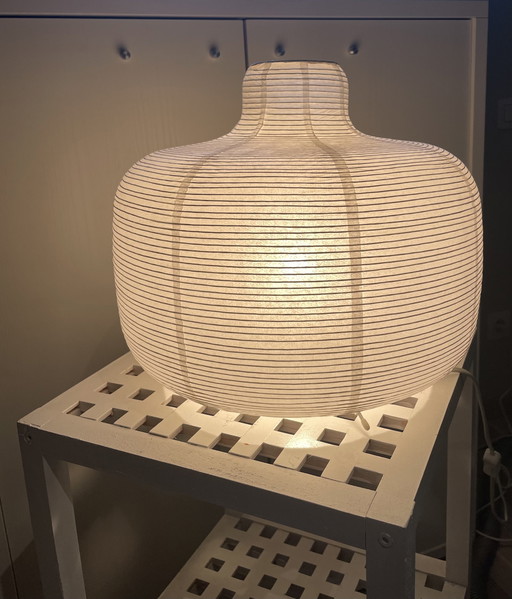 M. Vinka & S. Heimis paper lamp