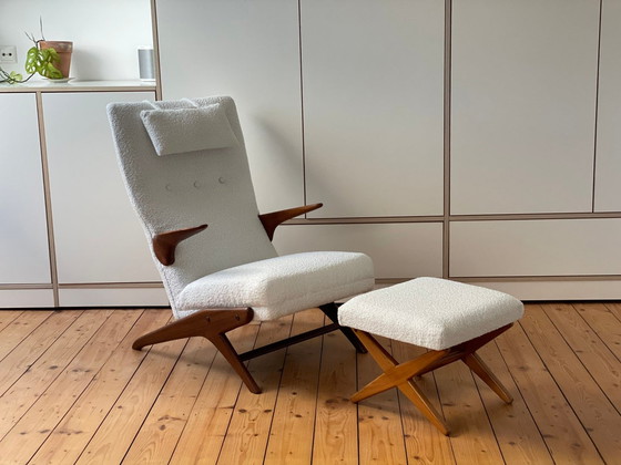 Image 1 of Norway Fredrik A. Kayser 60s teak bouclé lounge chair 