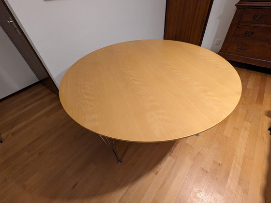 Image 1 of Fritz Hansen Piet Hein & Bruno Mathsson Table de salle à manger supercirculaire