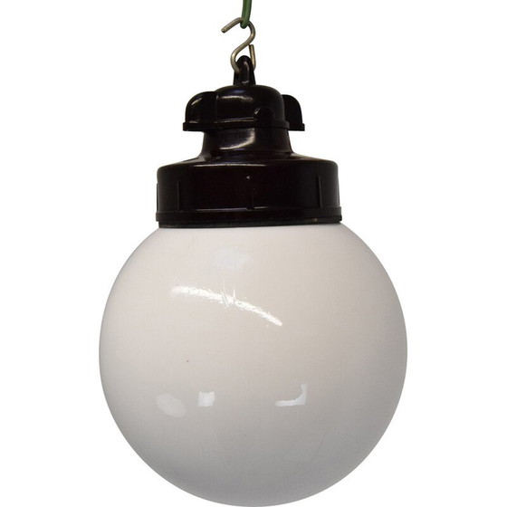 Image 1 of Lampada a sospensione industriale vintage in vetro, Cecoslovacchia, anni '50