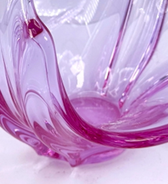 Image 1 of XXL Bowl Alexandrite Glass Mid - Century Pink 50s