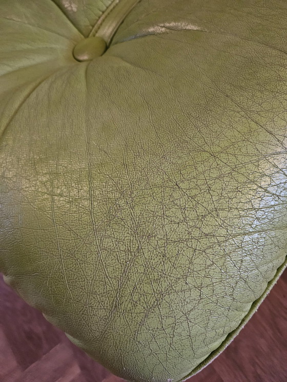 Image 1 of Poltrona in pelle vintage anni '60 / Verde
