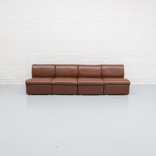 Artifort 110-120 series sofa by Kho Liang Ie