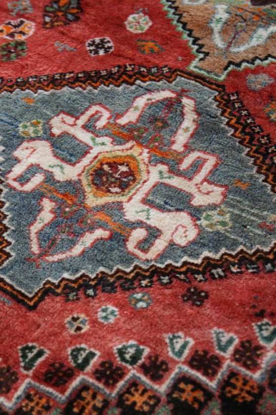 Image 1 of Hand knotted Shiraz carpet/ rug, 155 x 110 cm